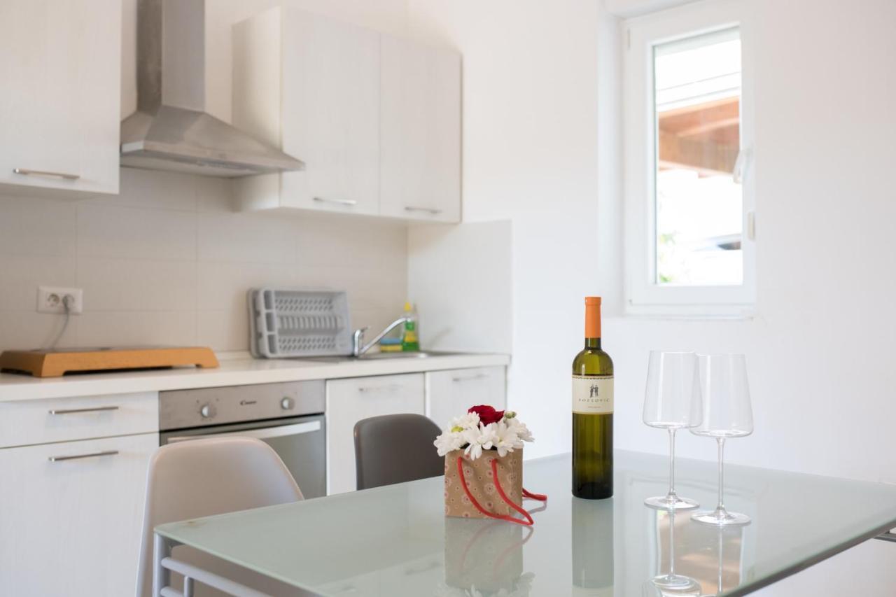 Oliveum Apartments Umag Exterior foto